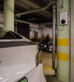 Mit kell tudni a társasházi elektromos autó töltésről a közös képviselőknek?