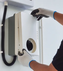 Elektromos autó töltő telepítés otthon: előnyök, költségek, feltételek