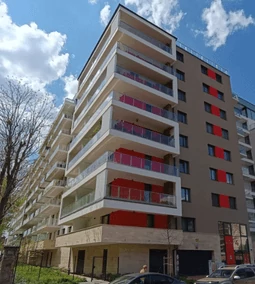 Elektromos autó töltési megoldásunk a Marina Life társasházban